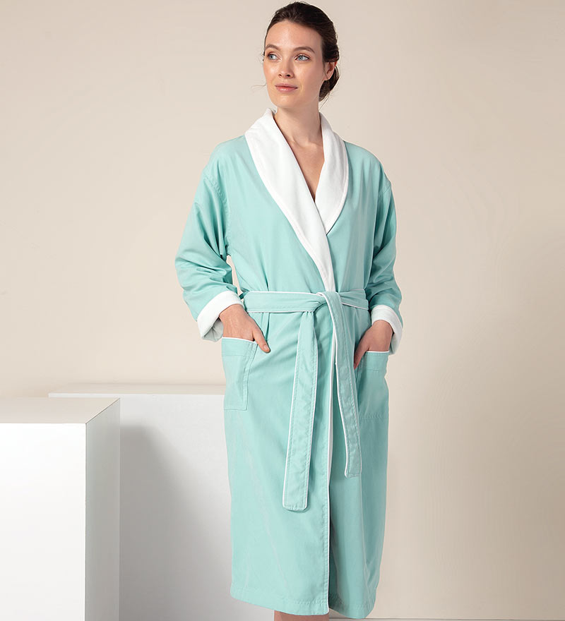 Women's Plush Microfiber Spa Robe-7