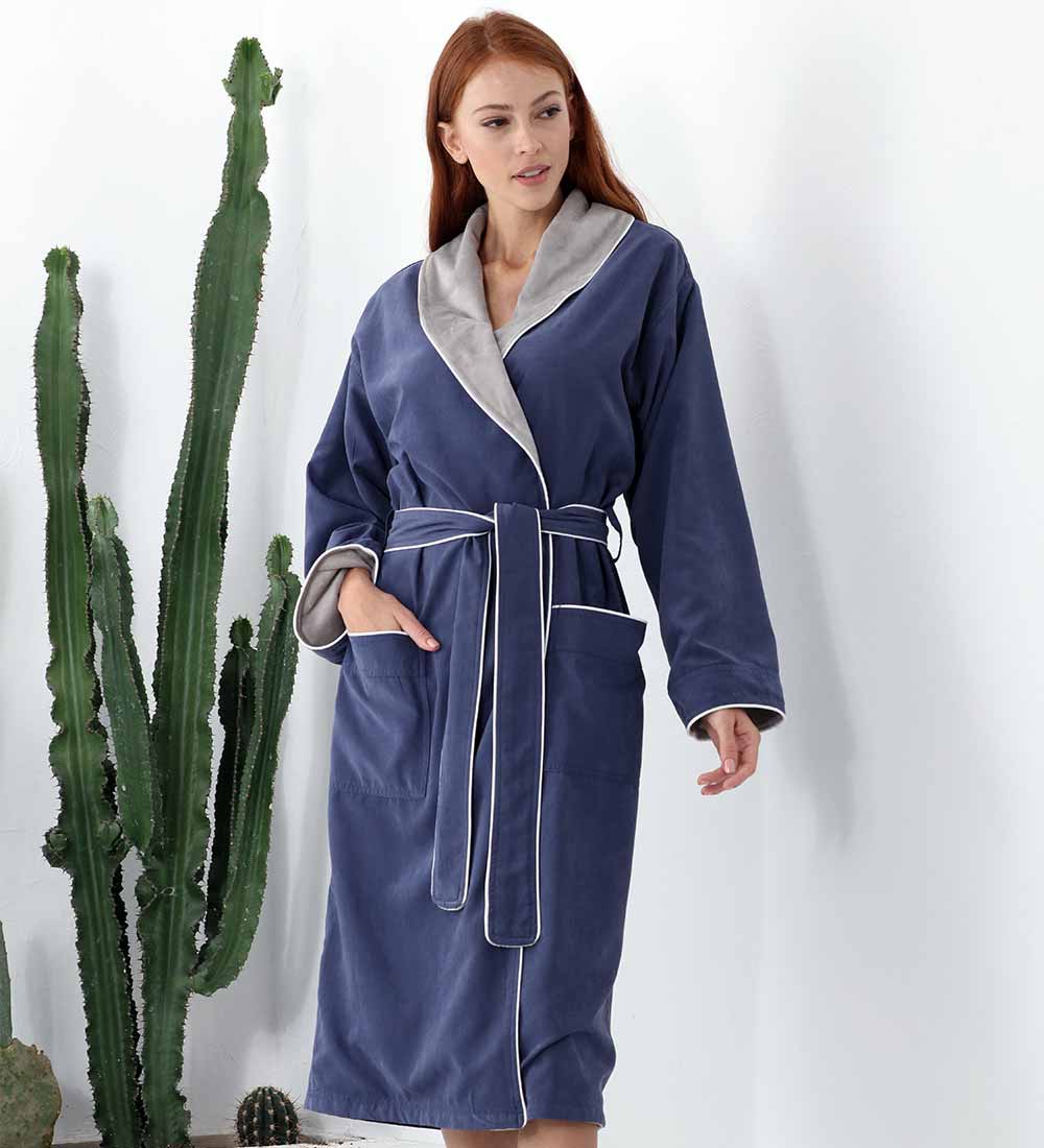 Women's Plush Microfiber Spa Robe-8